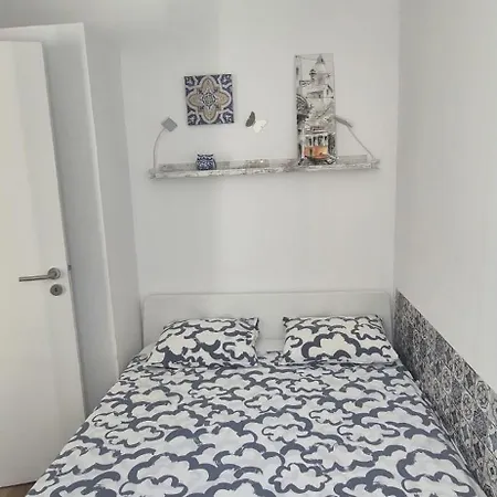 Apartamento Alfama Valle