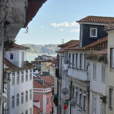 Apartamento Alfama Valle